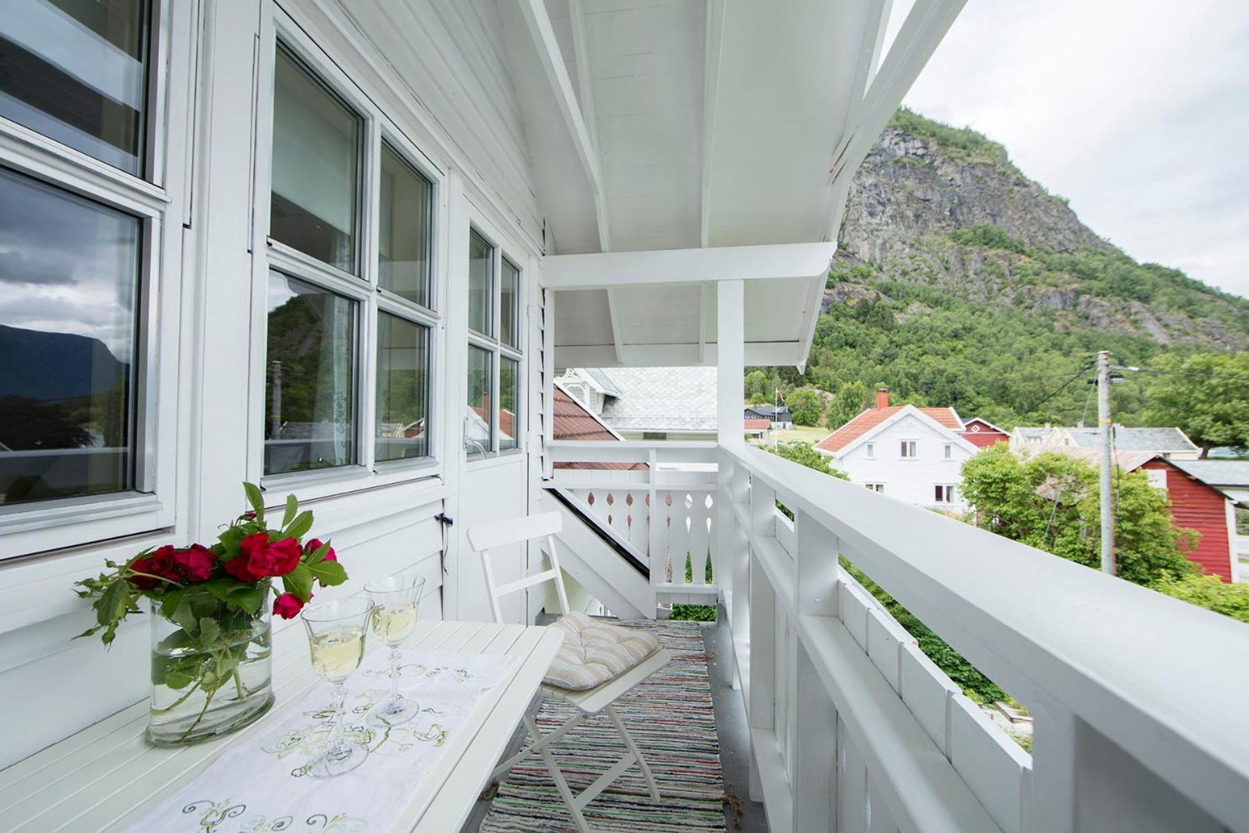 Villa Solvorn Exterior photo